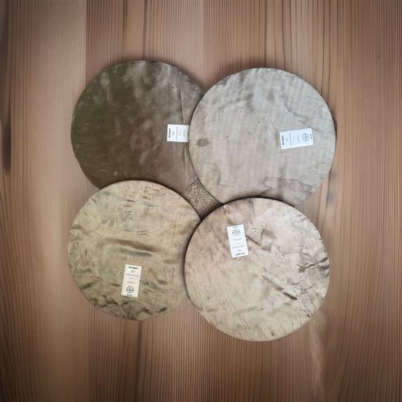 4 Pier One Imports Round Gray And Black Beaded Placemats - Picture 4 of 9